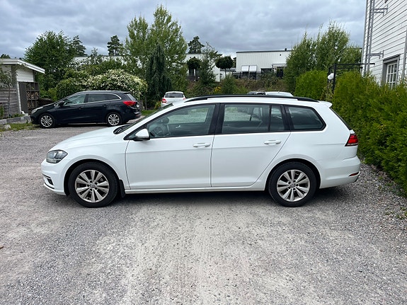 Volkswagen Golf VII 3 of 8