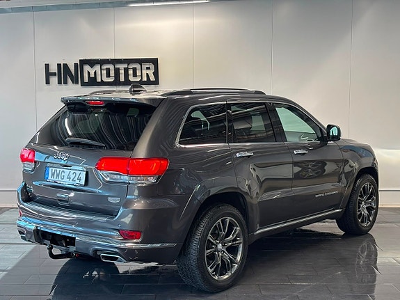 Jeep Grand Cherokee 7 of 30