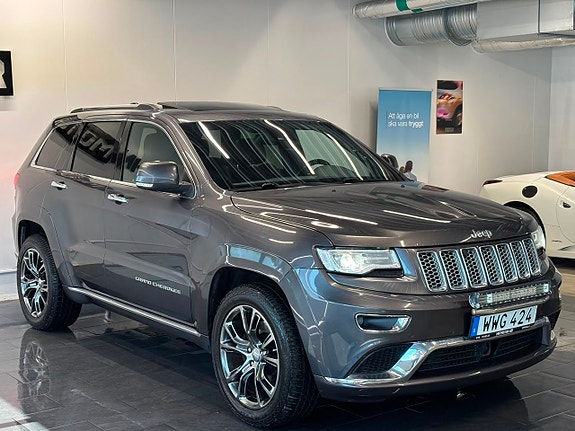 Jeep Grand Cherokee 4 of 30