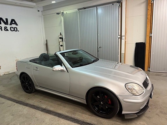 Mercedes-Benz SLK200 6 of 10