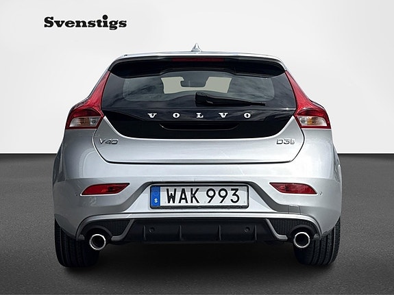 Volvo V40 4 of 13