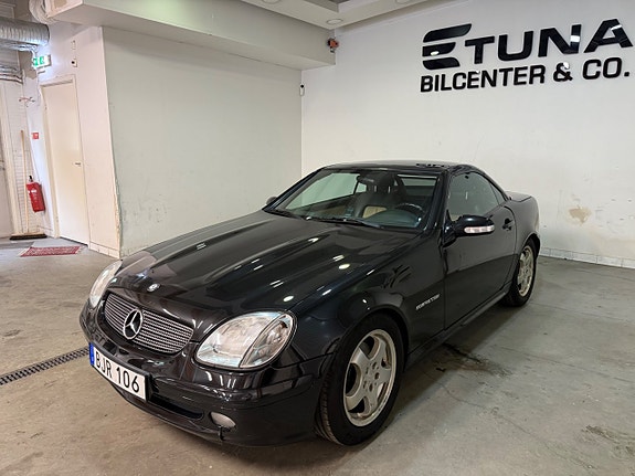 Mercedes-Benz SLK230 4 of 10