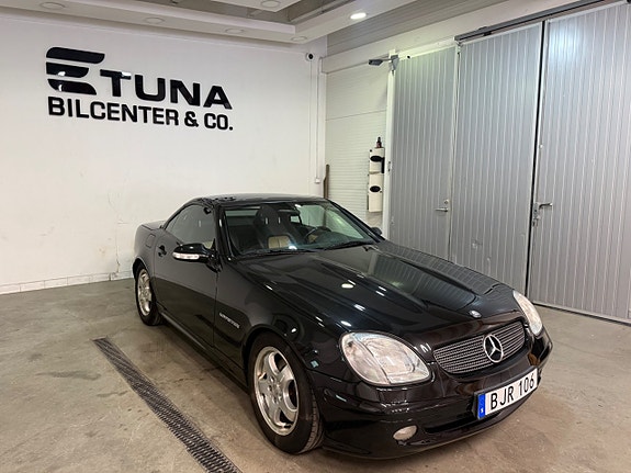 Mercedes-Benz SLK230 3 of 10
