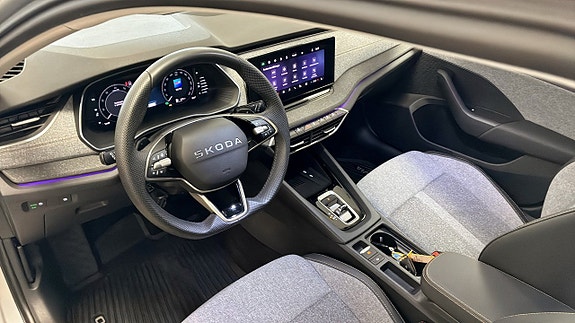 Skoda Octavia 7 of 12