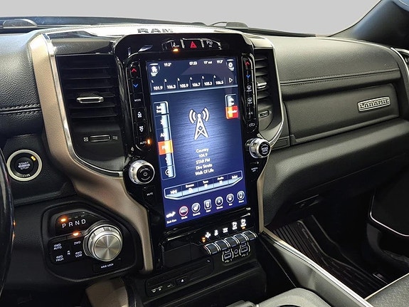 Dodge RAM 1500 9 of 20