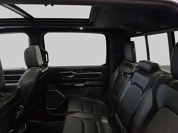 Dodge RAM 1500 17 of 20