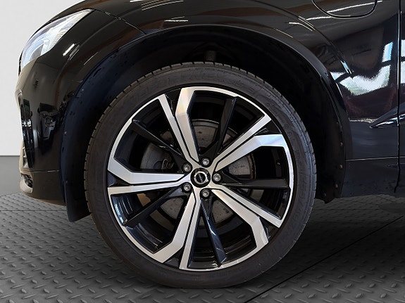 Volvo XC60 19 of 19