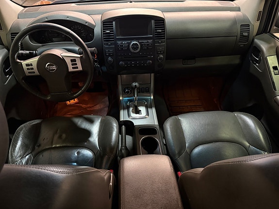Nissan Navara 8 of 16