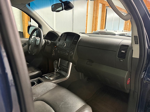 Nissan Navara 15 of 16