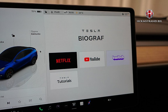Tesla Model Y 20 of 22
