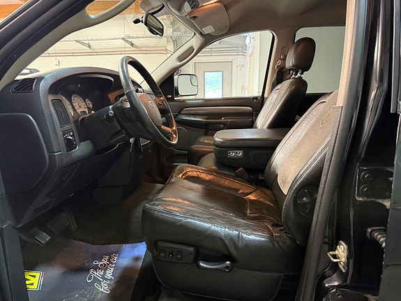 Dodge RAM 1500 6 of 14