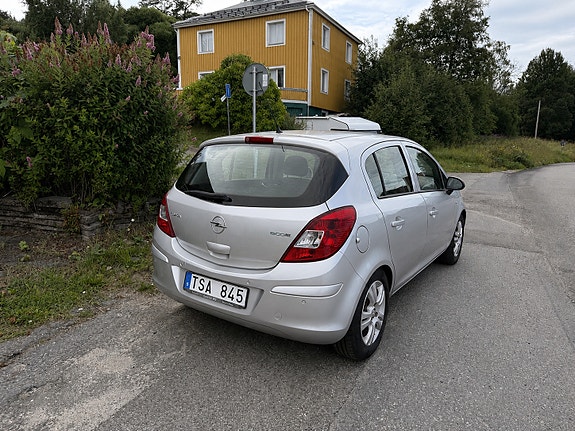Opel Corsa 3 of 4