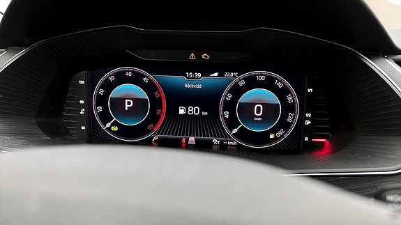 Skoda Superb 9 of 17