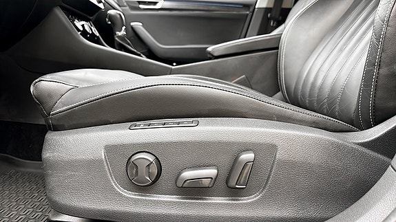 Skoda Superb 11 of 17