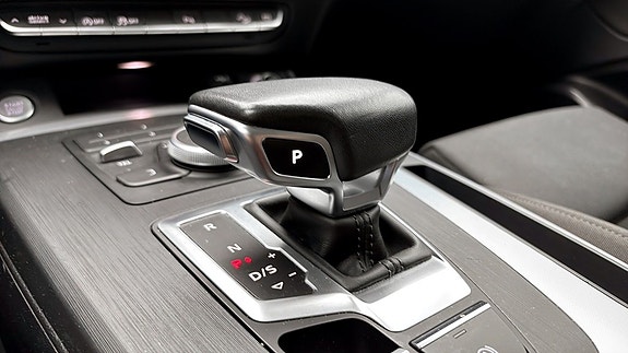 Audi Q5 14 of 15