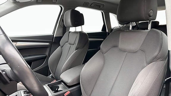 Audi Q5 10 of 15