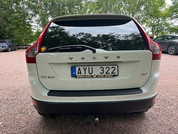 Volvo XC60 10 of 10