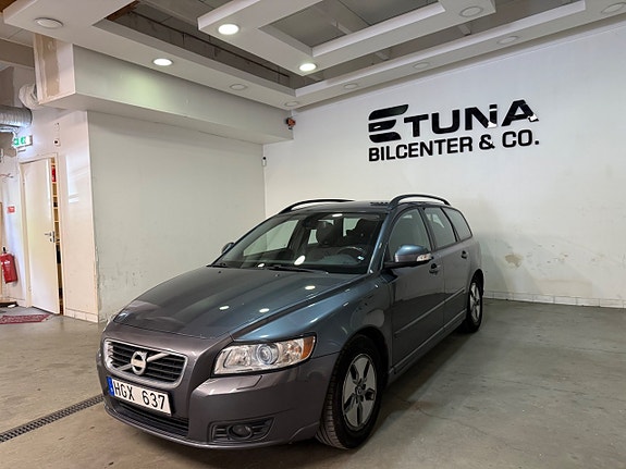 Volvo V50 4 of 14