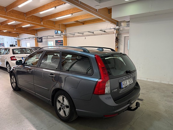 Volvo V50 11 of 14