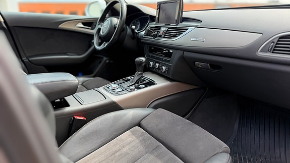 Audi A6 allroad 14 of 16