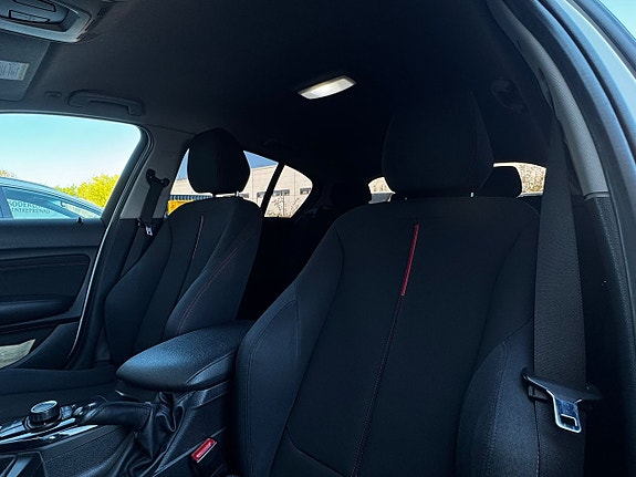 BMW 118d 24 of 26
