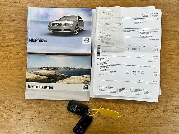 Volvo V70 30 of 30