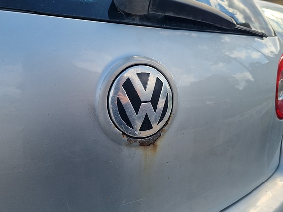 Volkswagen Golf V 9 of 9
