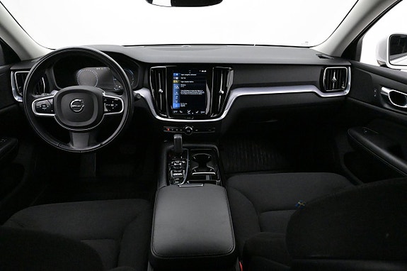 Volvo V60 6 of 27