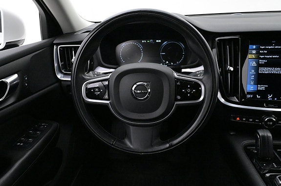 Volvo V60 7 of 27