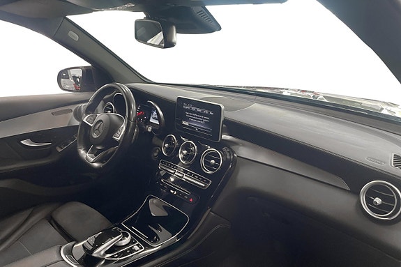 Mercedes-Benz GLC220 d 9 of 13