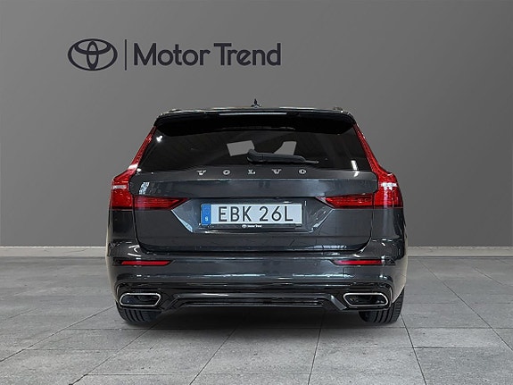 Volvo V60 8 of 11