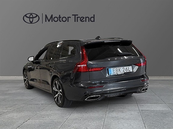 Volvo V60 3 of 11
