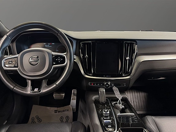 Volvo V60 10 of 11
