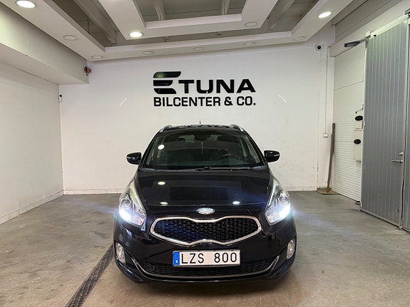 Kia Carens 2 of 16