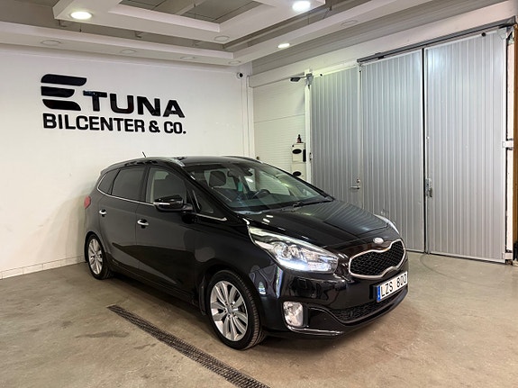 Kia Carens 3 of 16