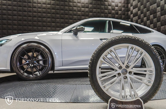 Audi A7 2 of 27