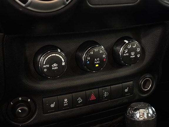 Jeep Wrangler Unlimited 20 of 24