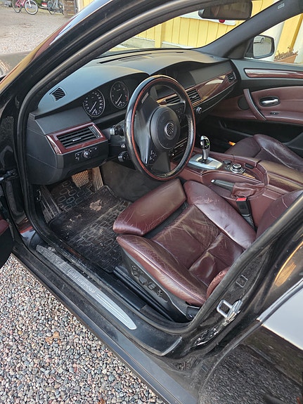 BMW 525d 8 of 10