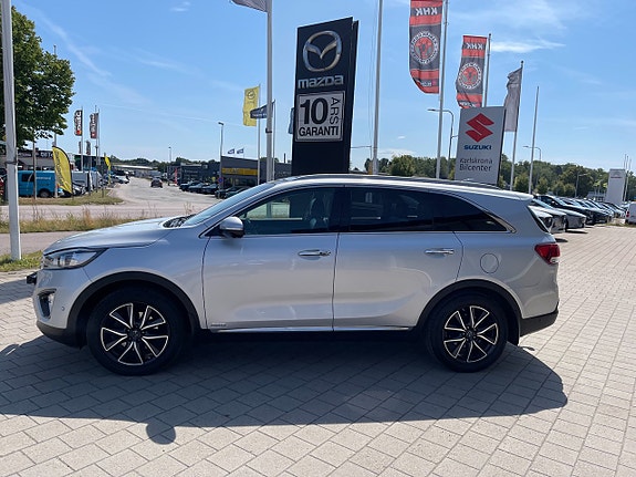 Kia Sorento 8 of 29