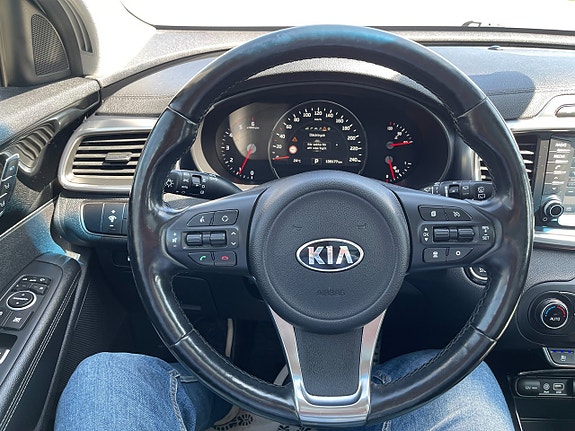 Kia Sorento 21 of 29