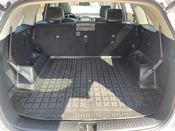 Kia Sorento 17 of 29
