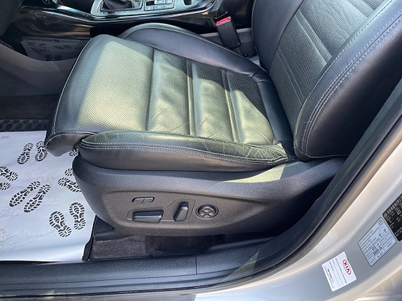 Kia Sorento 13 of 29