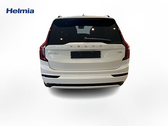 Volvo XC90 8 of 13