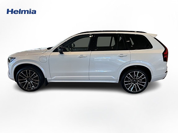 Volvo XC90 5 of 13