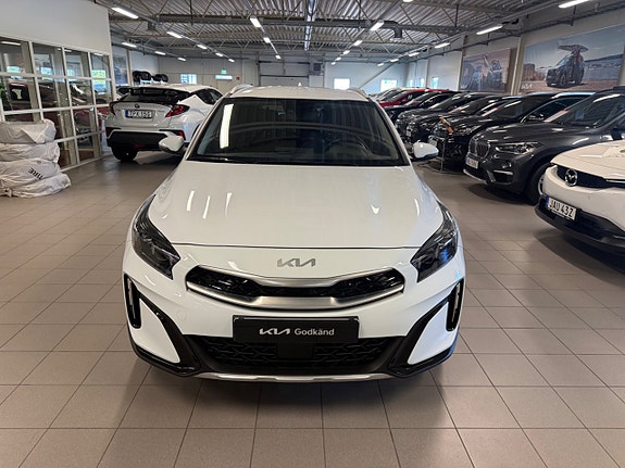 Kia XCeed 7 of 13