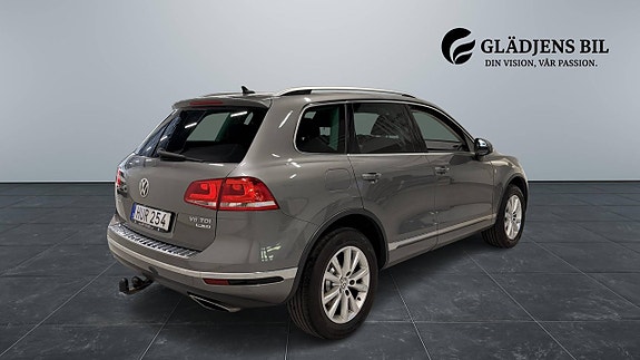 Volkswagen Touareg 7 of 29