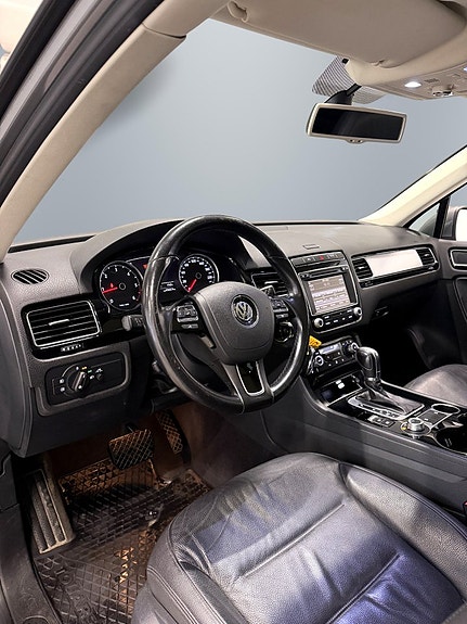 Volkswagen Touareg 11 of 29