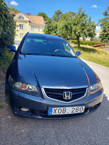 Honda Accord 5 of 11
