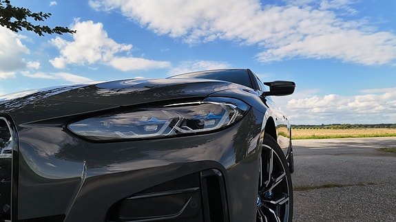 BMW i4 9 of 30