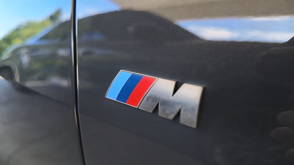 BMW i4 12 of 30
